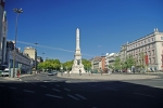 Площадь Рестаурадориш в Лиссабоне.